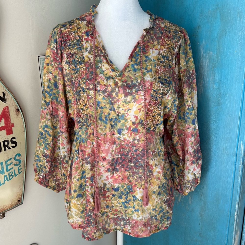 Sharagano Abstract Lightweight Smocked Peasant Blouse Artsy Boho Flowy